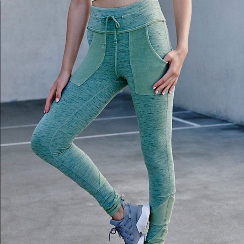 Free people movement Kyoto leggings